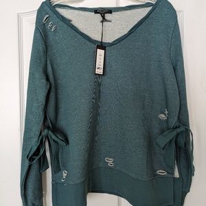 New Romeo and Juliet Couture Distressed French Terry Pullover Size M in Sage